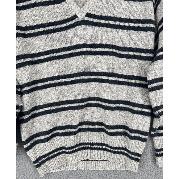 VTG Panache Women's V-neck Wool Blend Grey & Black Sweater Size M Made in U.S.A. - Picture 3 of 10